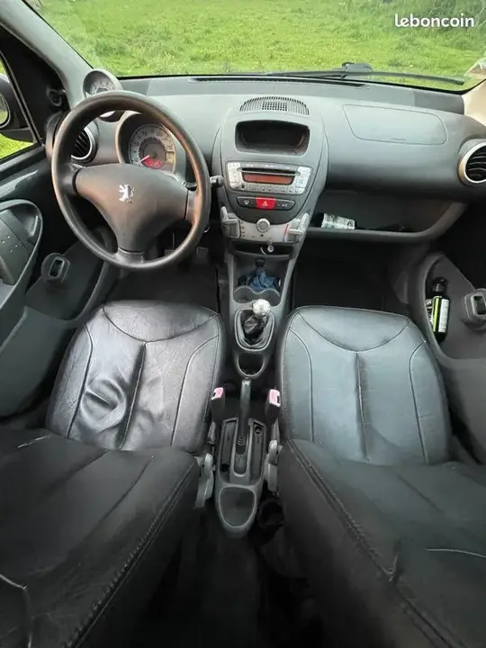 Peugeot 107 2007 photo 2