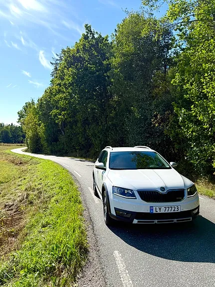 Skoda Octavia Scout 2015 photo 5