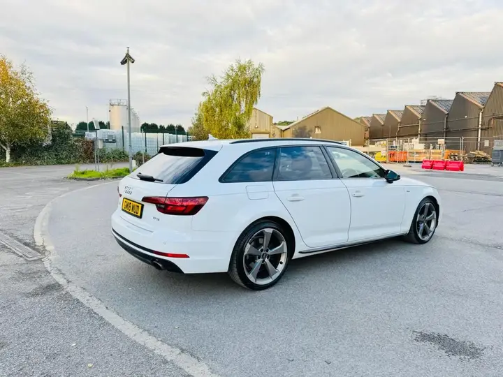 Audi A4 Avant 2018 photo 3