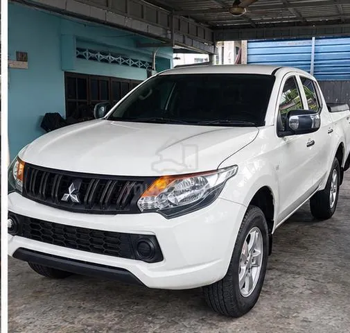 Mitsubishi Triton