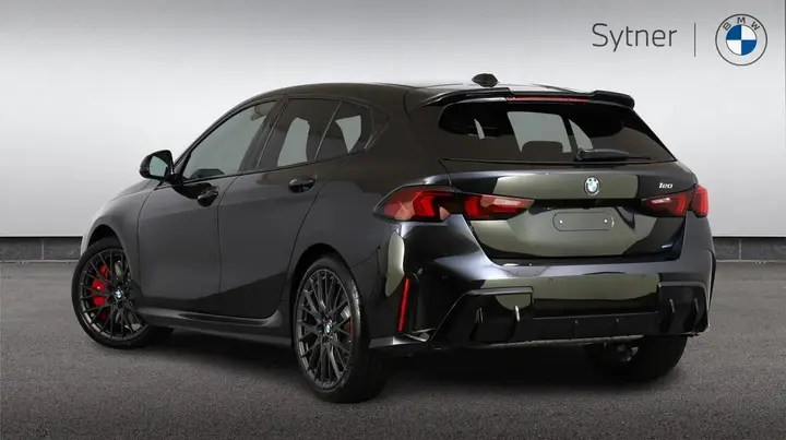 BMW 1 Series 2026 photo 2