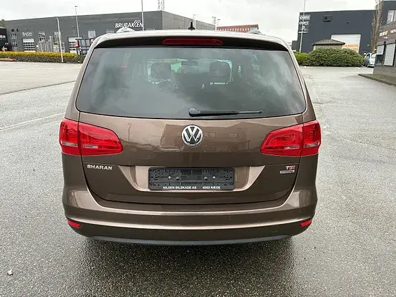Volkswagen Sharan 2013 photo 3