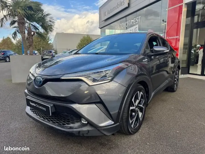 Toyota C-Hr 2019 photo 3