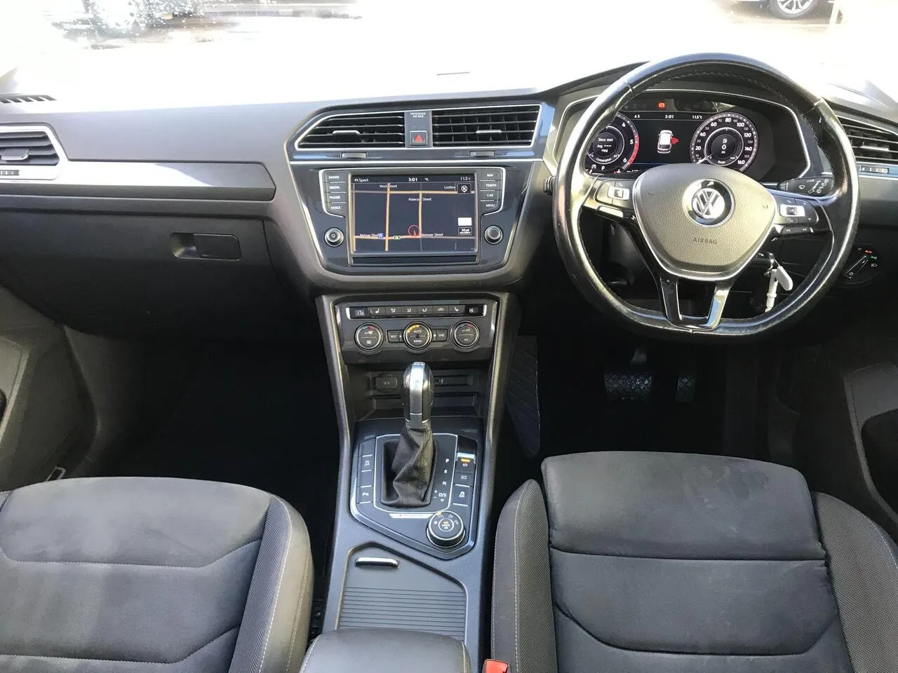 Volkswagen Tiguan 2017 photo 2