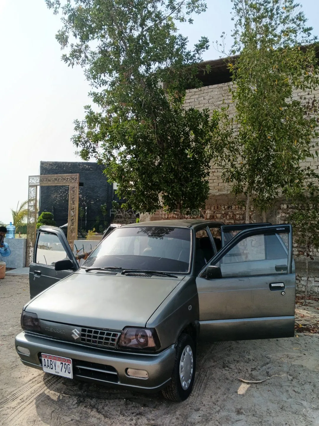 Suzuki Mehran