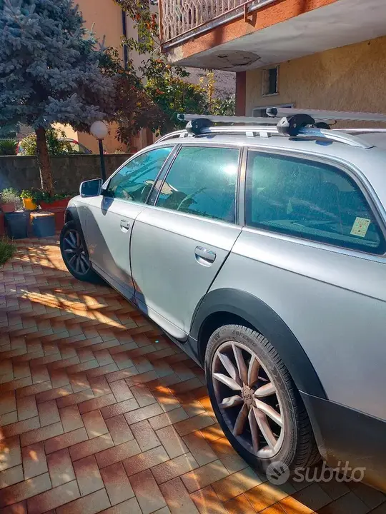 Audi A6 Allroad 2009 photo 2