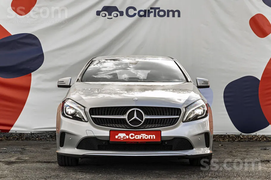 Mercedes-Benz A 200 2016 photo 2