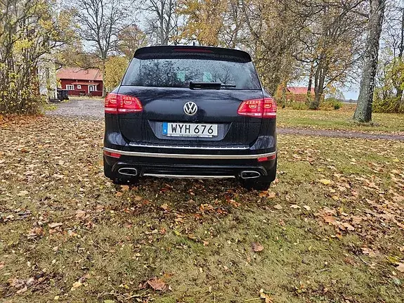Volkswagen Touareg 2016 photo 3