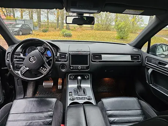 Volkswagen Touareg 2016 photo 4