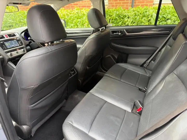 Subaru Outback 2016 photo 5