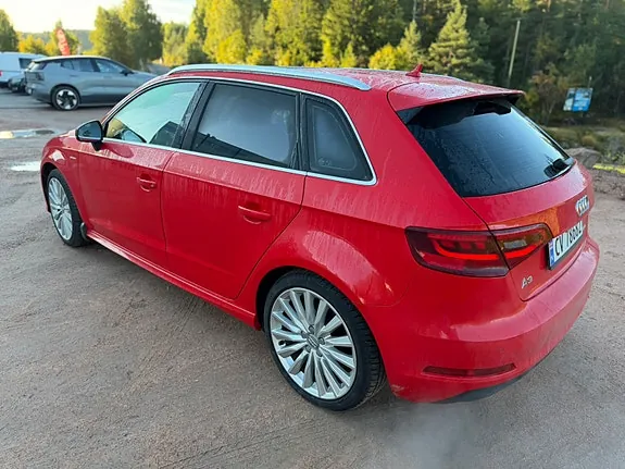 Audi A3 2016 photo 5
