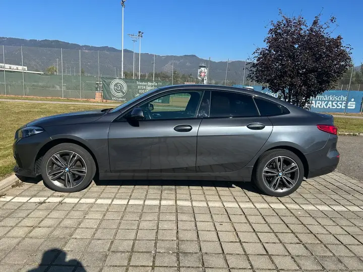 BMW 2 Series 2020 photo 3