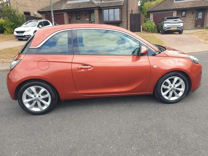 Vauxhall Adam 2014 photo 3