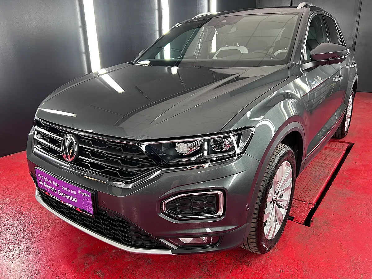 Volkswagen T-Roc 2018 photo 2