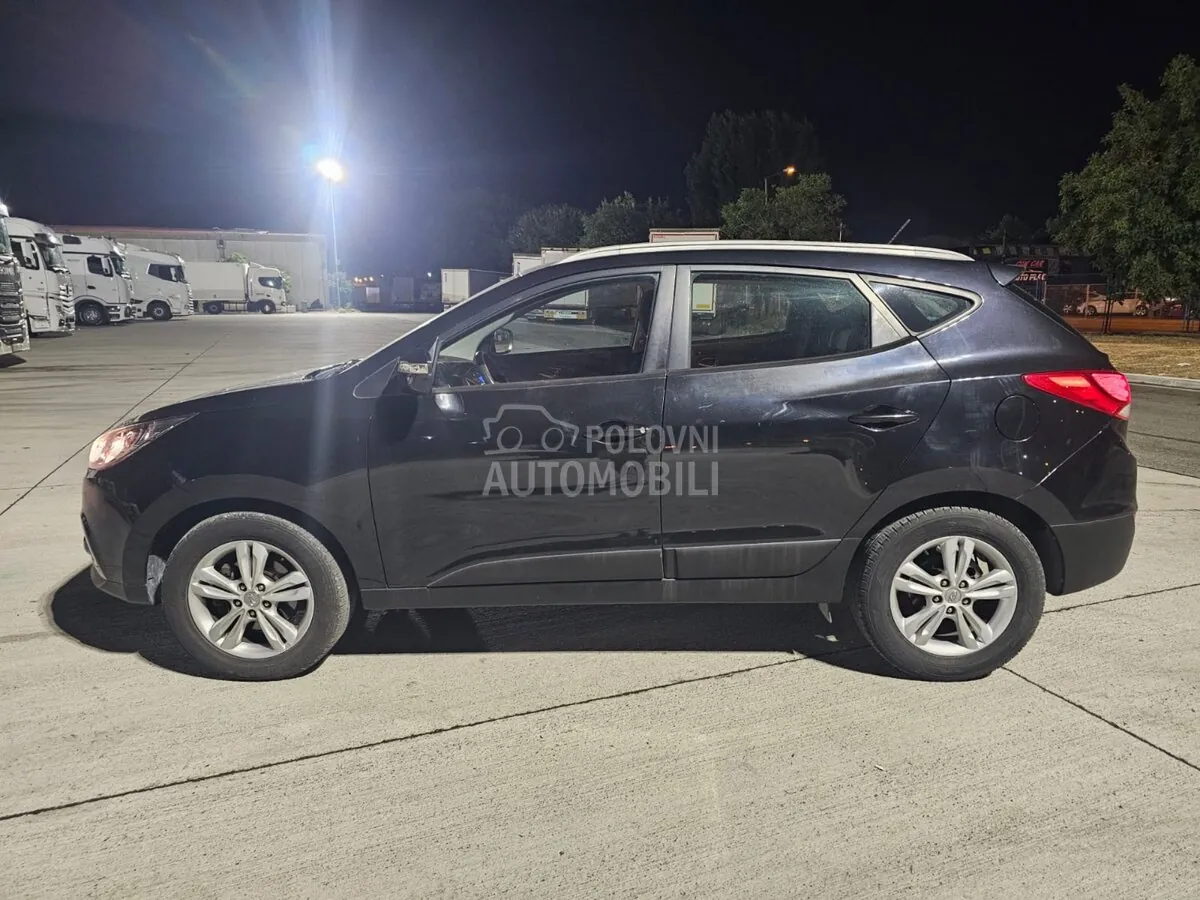 Hyundai Ix35 2011 photo 2