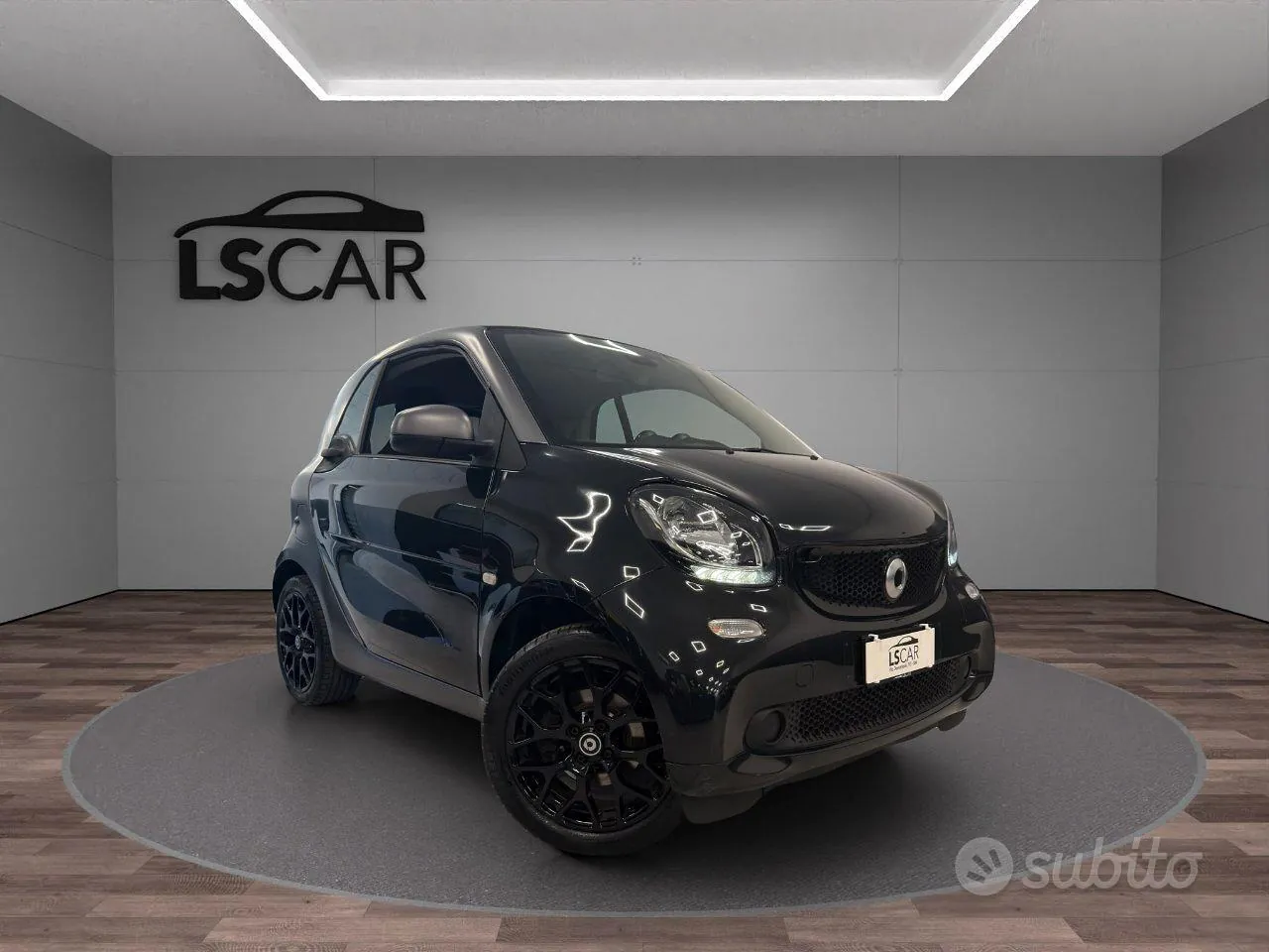 Smart Fortwo 2019 photo 2