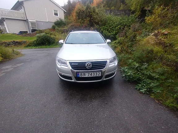 Volkswagen Passat 2009 photo 3