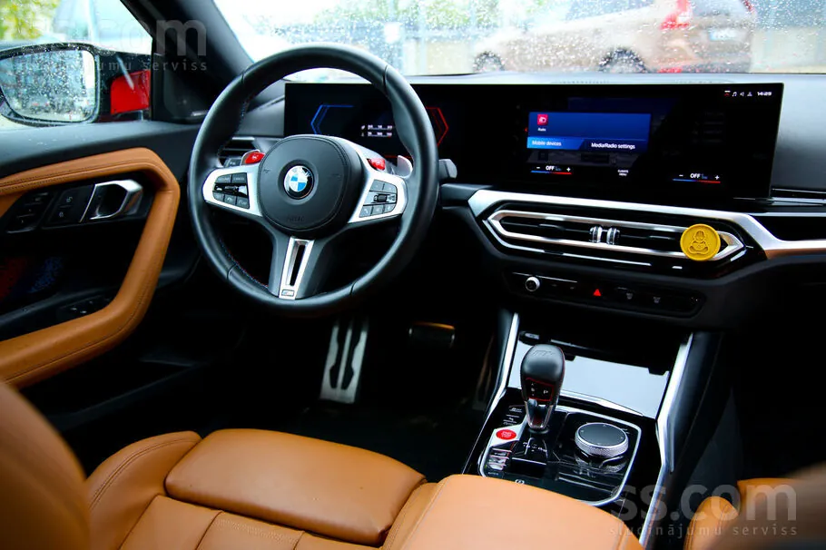 BMW M2 2024 photo 5