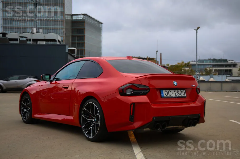 BMW M2 2024 photo 4