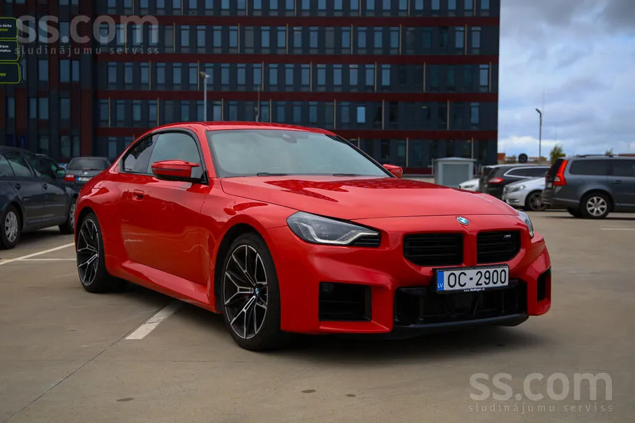 BMW M2 2024 photo 2