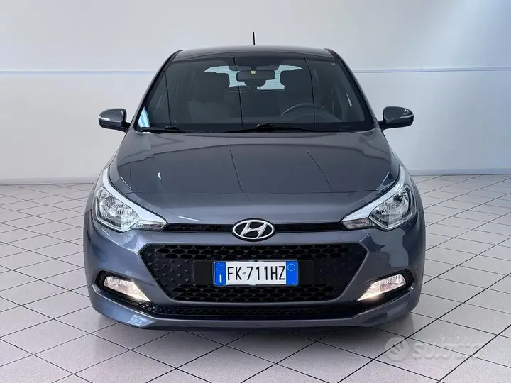 Hyundai I20 2017 photo 3