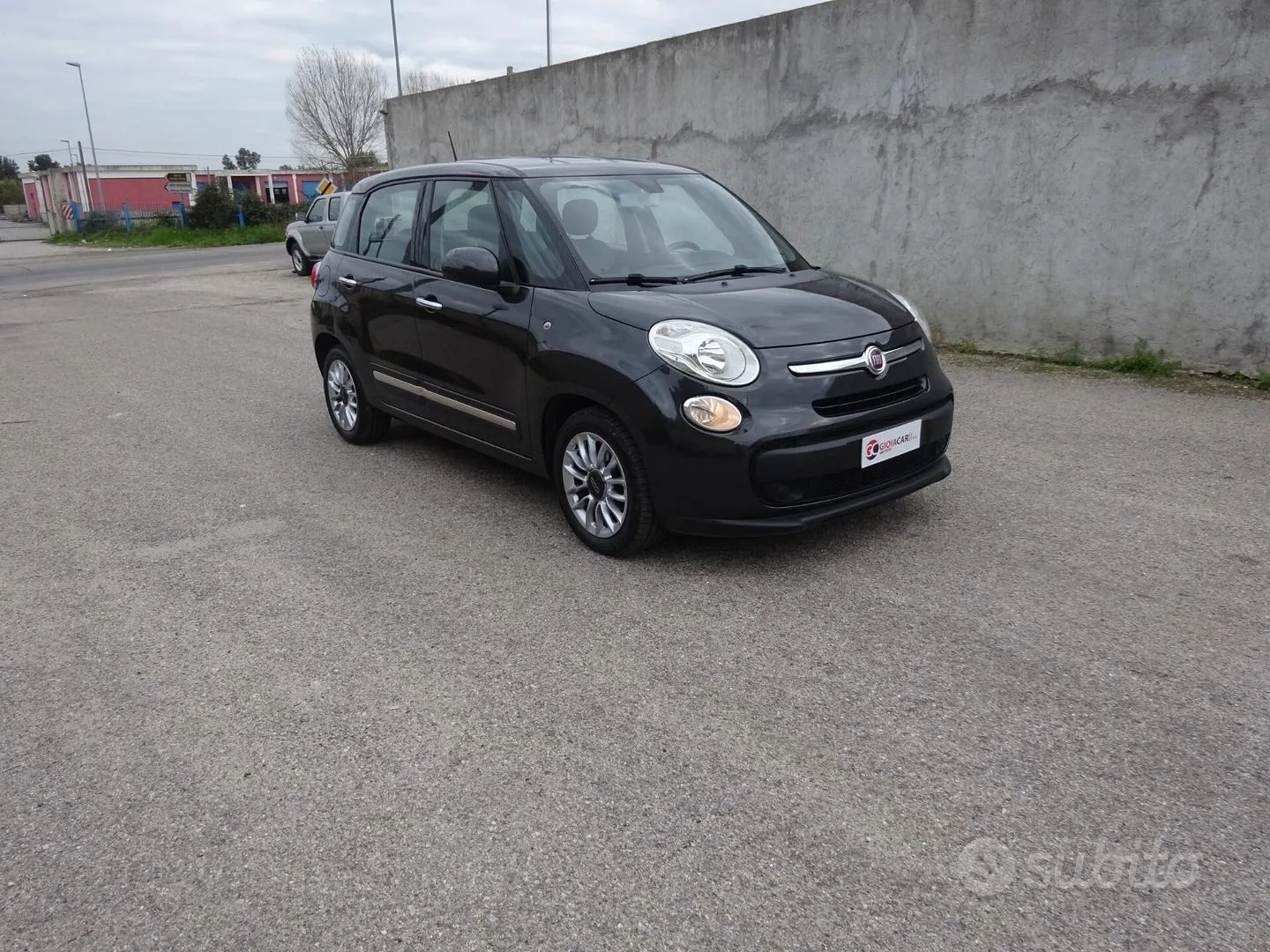 Fiat 500L 2015 photo 4