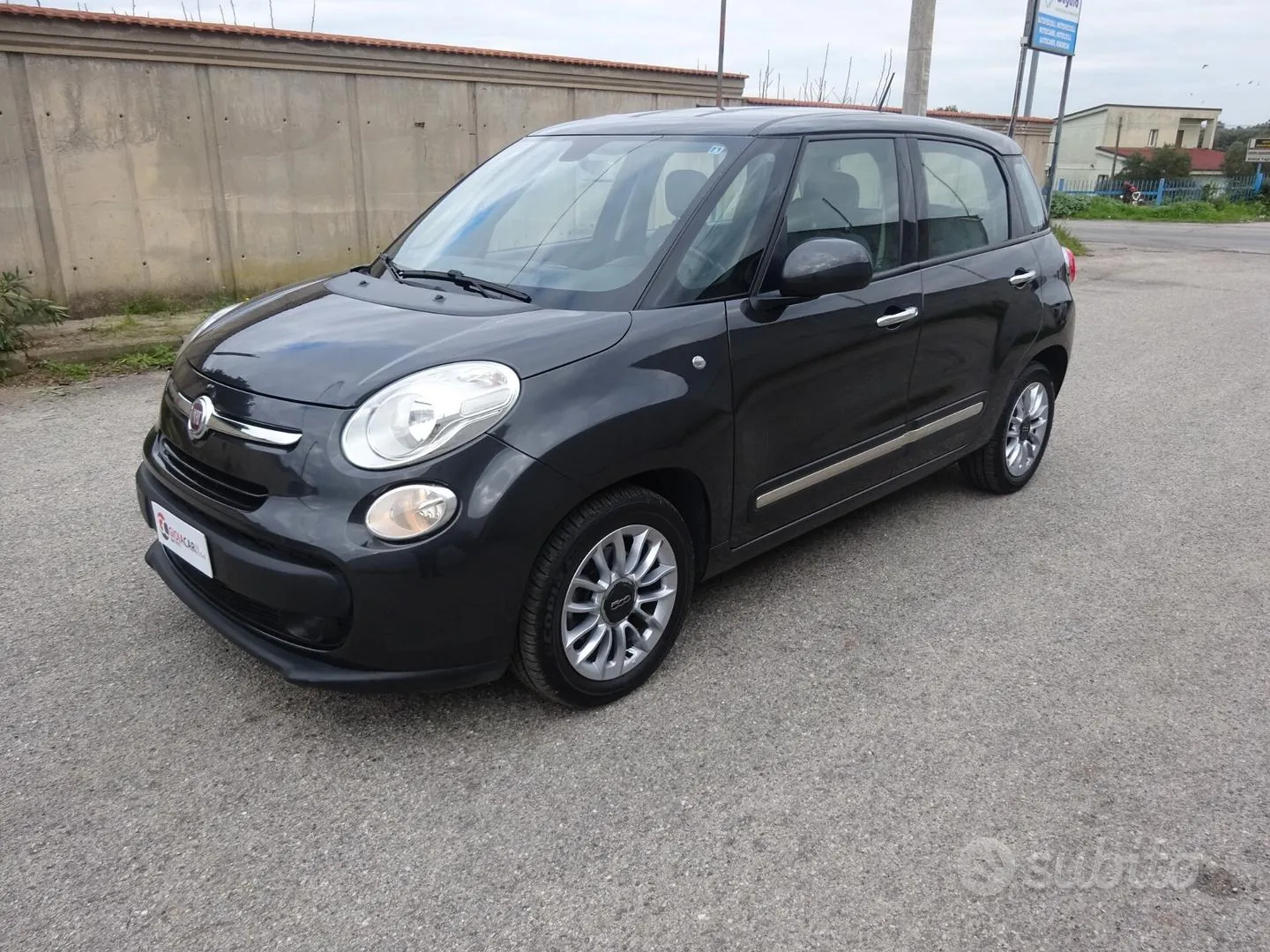 Fiat 500L 2015 photo 2