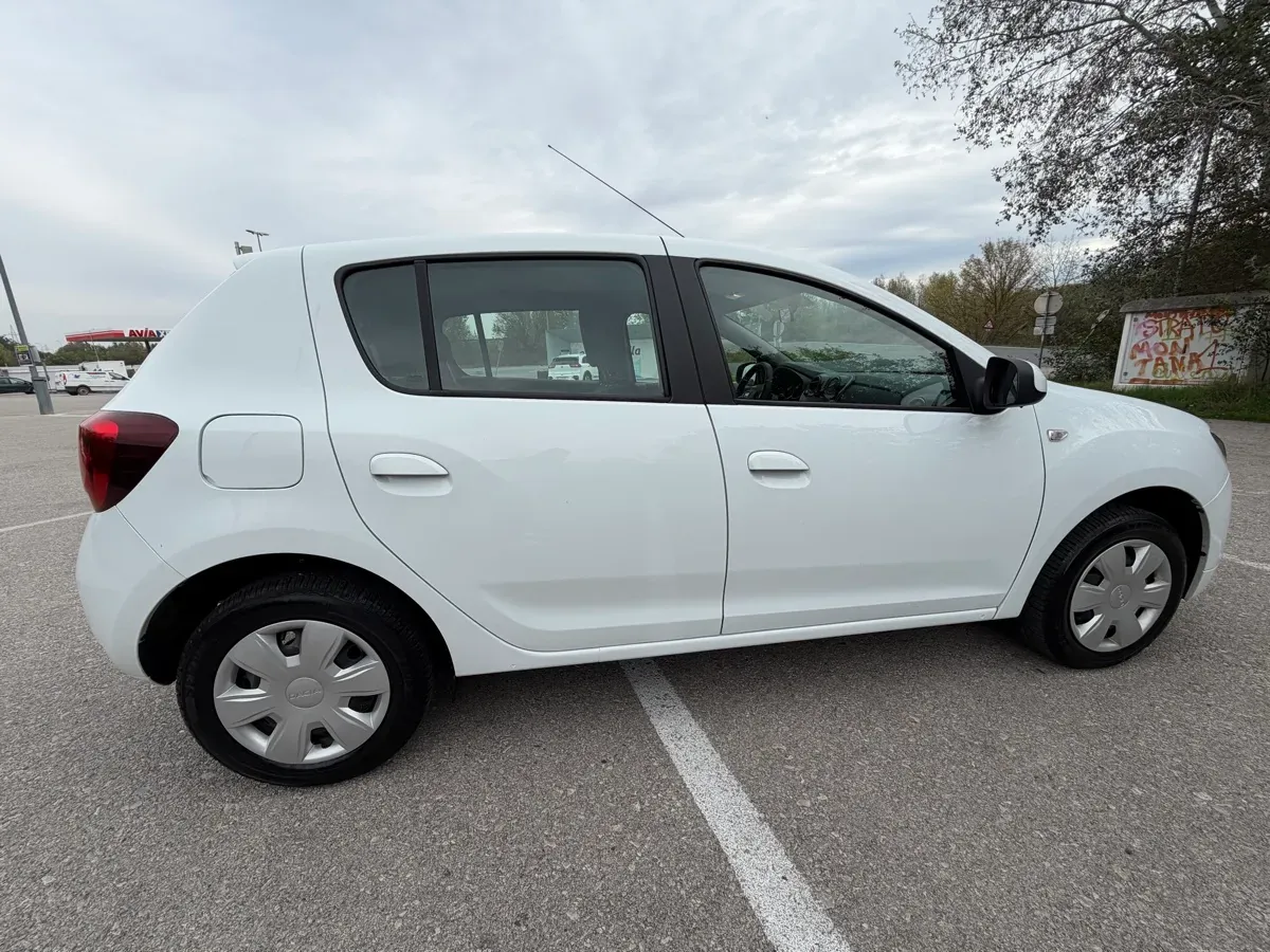 Dacia Sandero 2019 photo 3