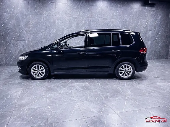 Volkswagen Touran 2018 photo 4