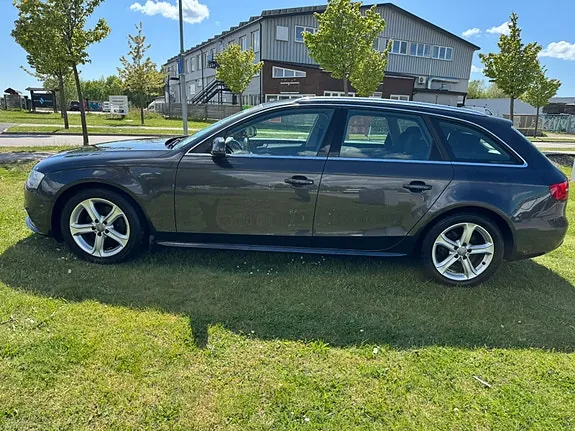 Audi A4 2013 photo 2