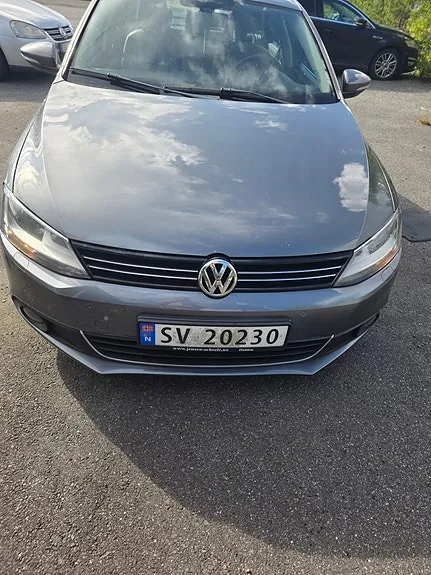 Volkswagen Jetta 2012 photo 3