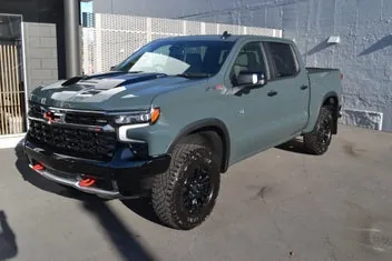 Chevrolet Silverado 2026 photo 3