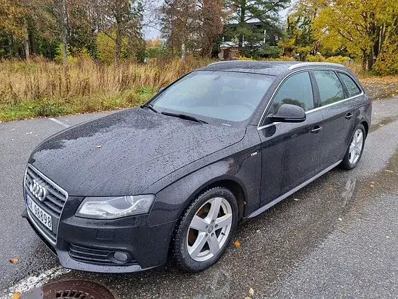 Audi A4 2009 photo 2
