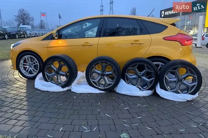 Ford Focus 2017 photo 3
