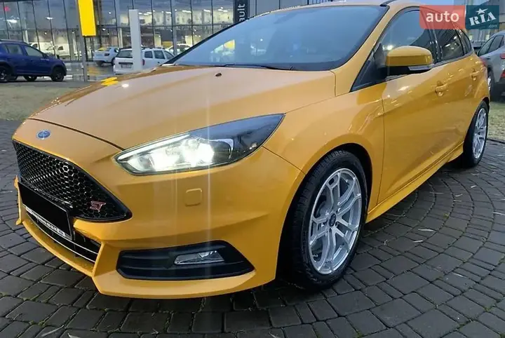 Ford Focus 2017 photo 2