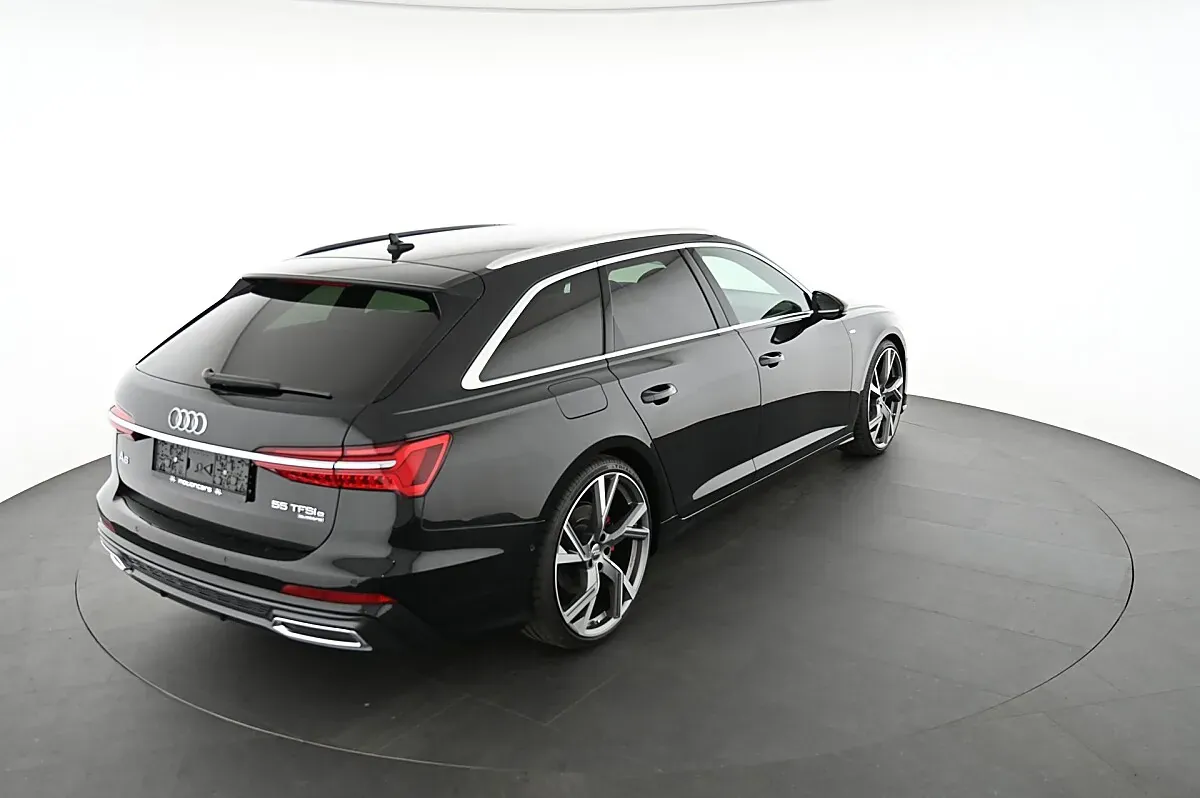 Audi A6 2021 photo 2