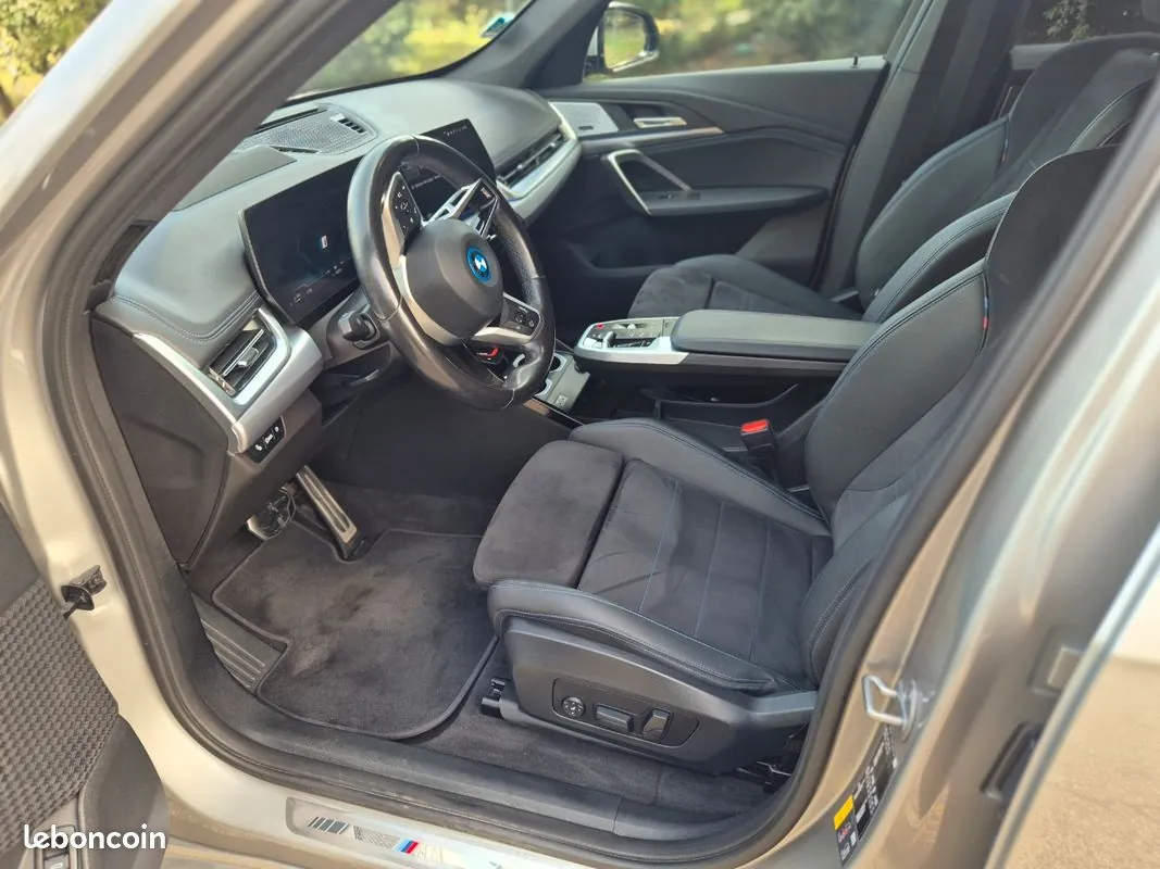 BMW X1 2023 photo 3