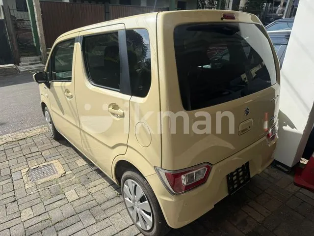 Suzuki Wagon R 2024 photo 2
