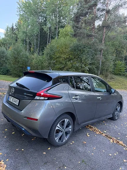 Nissan Leaf 2021 photo 5