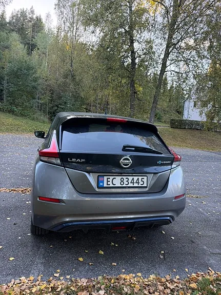 Nissan Leaf 2021 photo 4