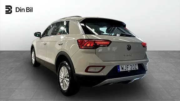 Volkswagen T-Roc 2023 photo 3