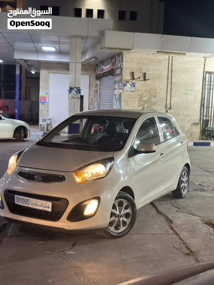 Kia Picanto 2012 photo 3