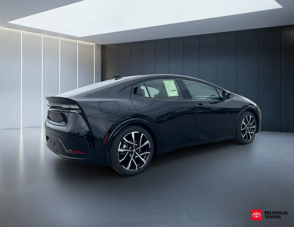 Toyota Prius 2027 photo 5