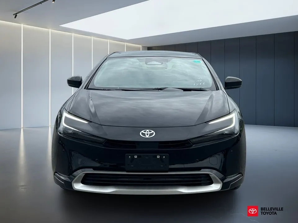 Toyota Prius 2027 photo 2