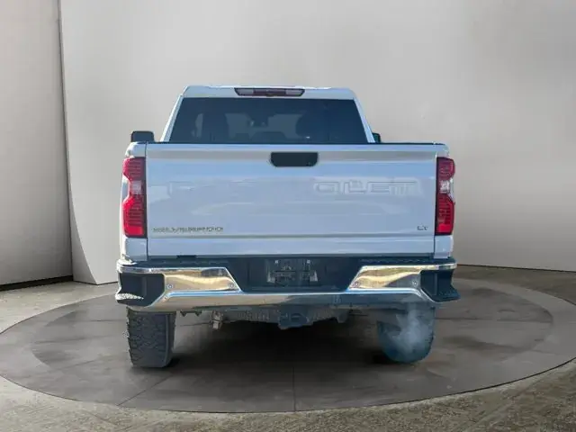 Chevrolet Silverado 2500 2025 photo 5