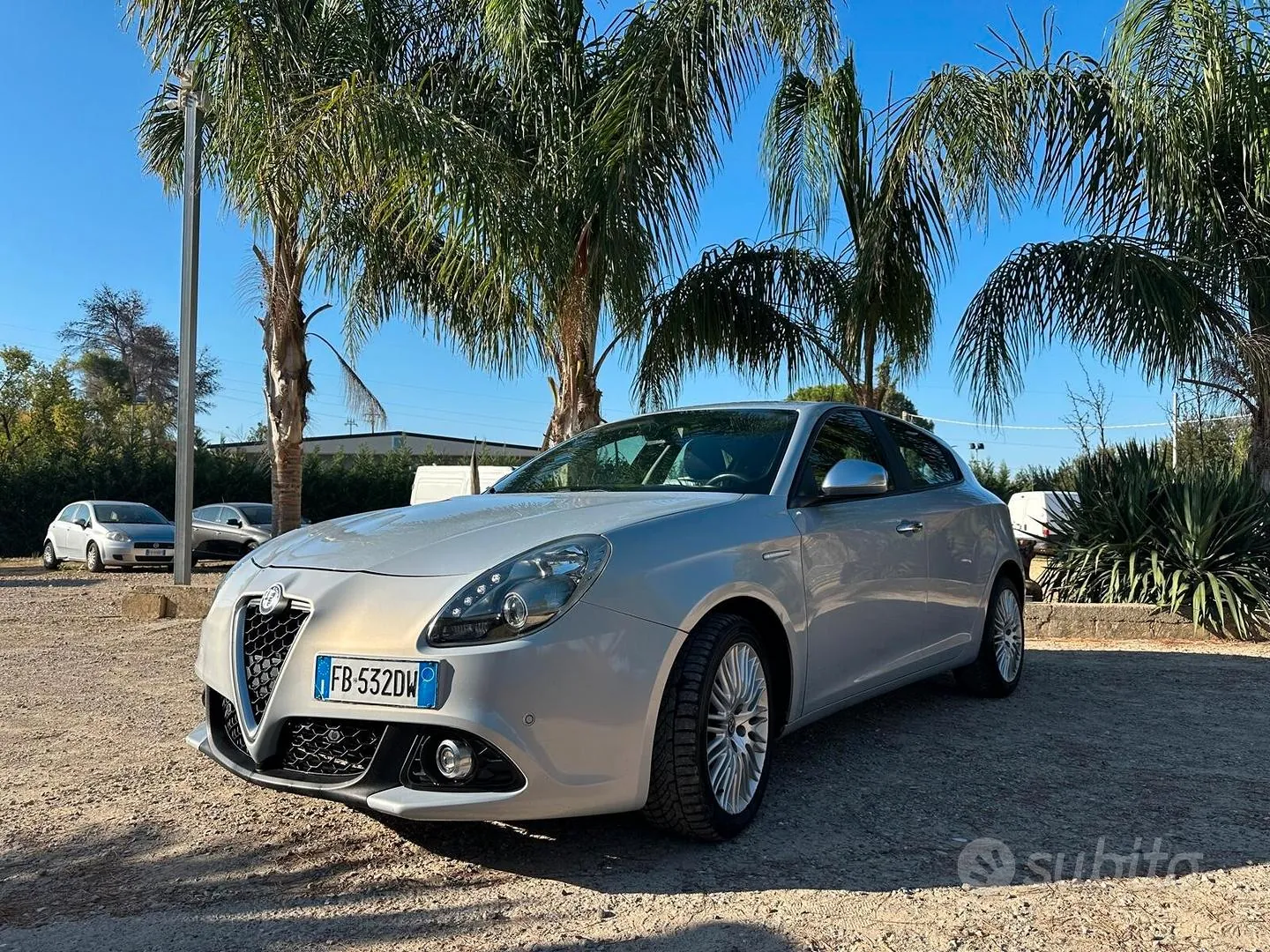 Alfa Romeo Giulietta 2015 photo 2