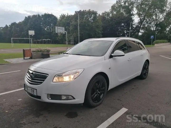 Opel Insignia 2012 photo 3