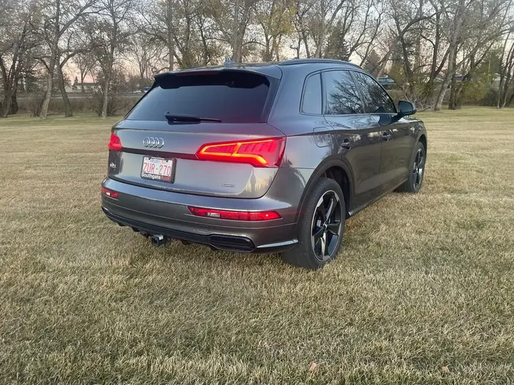 Audi Q5 2020 photo 5