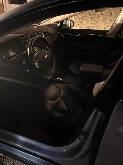 Tesla Model S 2014 photo 5