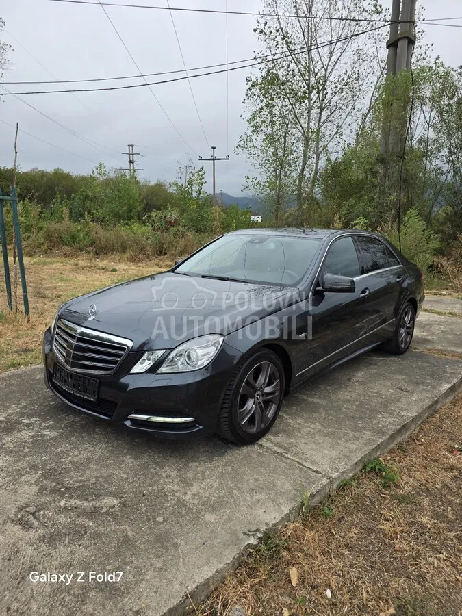 Mercedes-Benz E 250 2010 photo 5